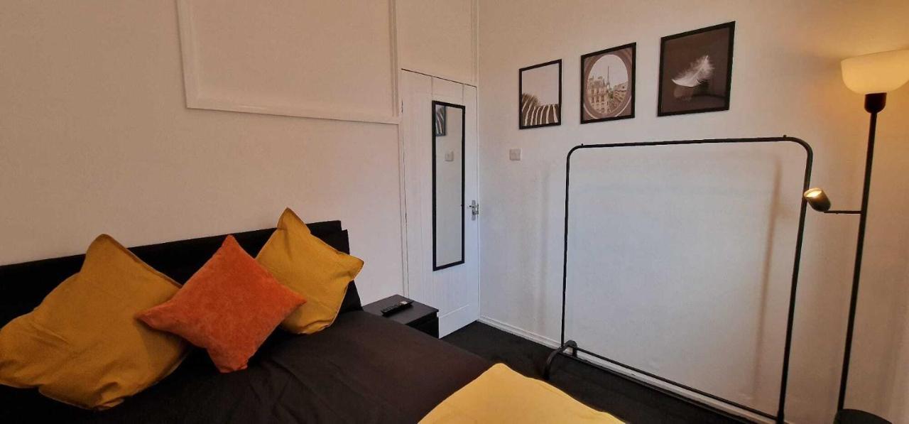 Sapphire Apartments Кардифф Экстерьер фото