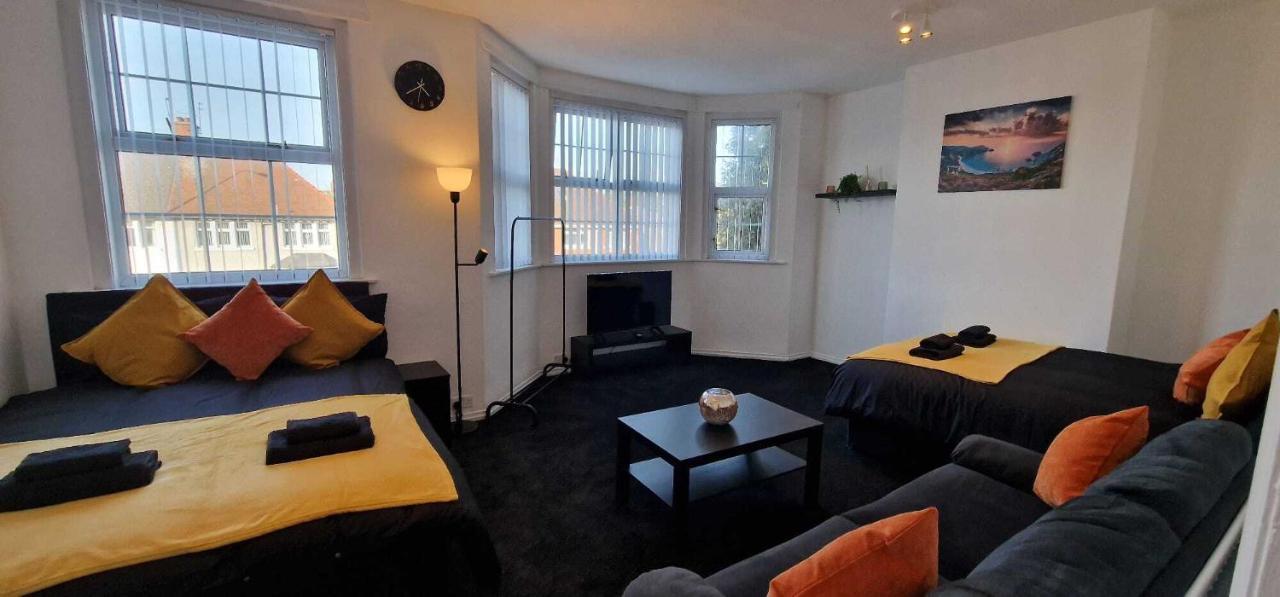 Sapphire Apartments Кардифф Экстерьер фото